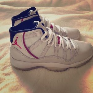 AIR JORDAN 11 RETRO (GS)